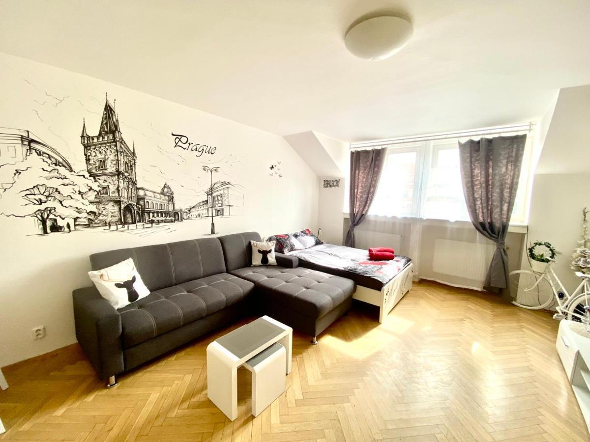 Fantastic Apartment In The City Center プラハ エクステリア 写真