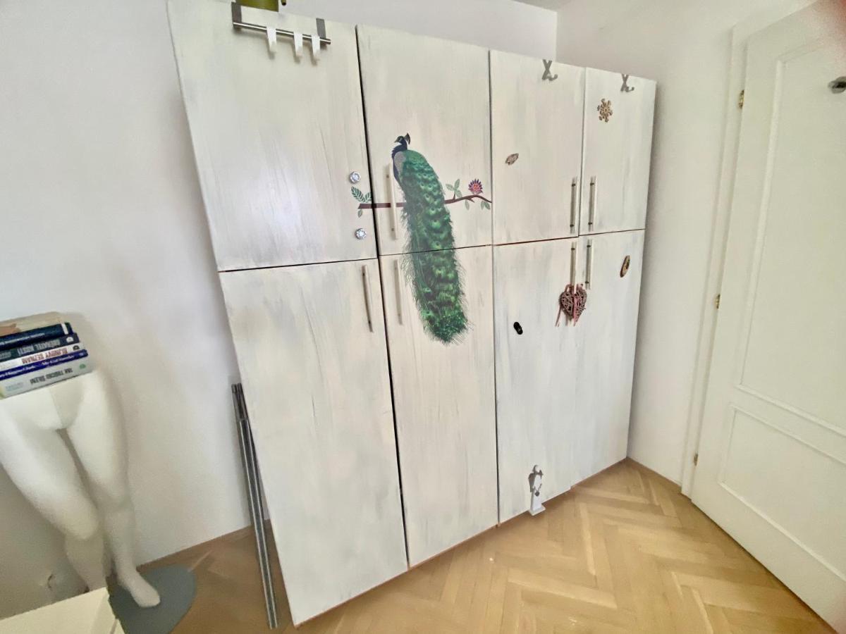 Fantastic Apartment In The City Center プラハ エクステリア 写真