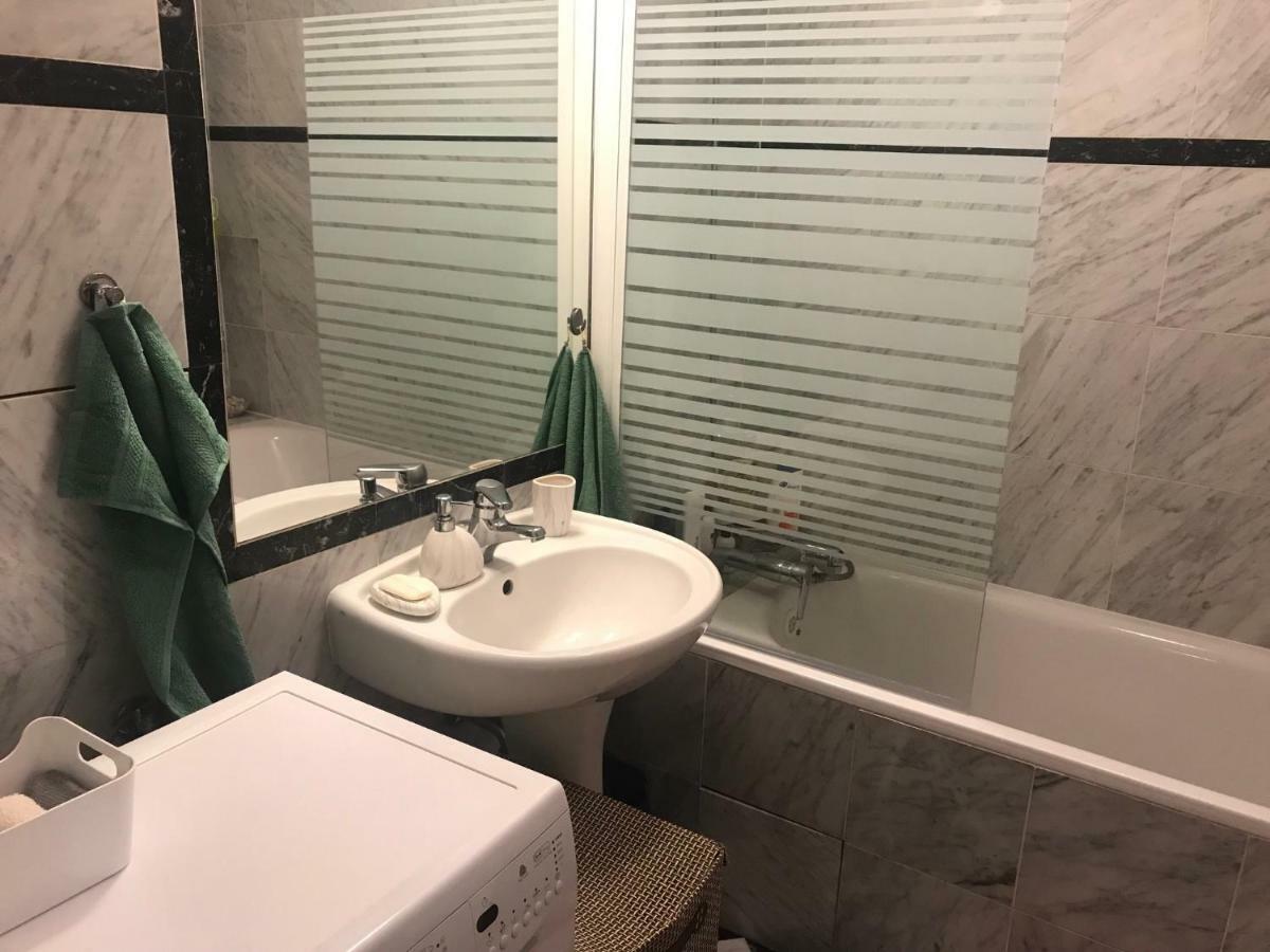 Fantastic Apartment In The City Center プラハ エクステリア 写真